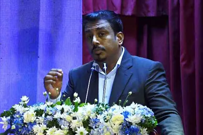 ක්ලීනින් ශ්‍රී ලංකා කියන වැඩසටහන වැඩපිළිවෙළක් ලබන වසරේ සිට